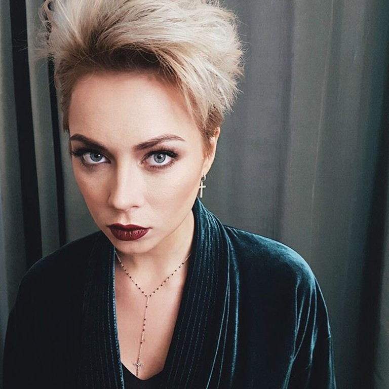 Настасья Самбурская
